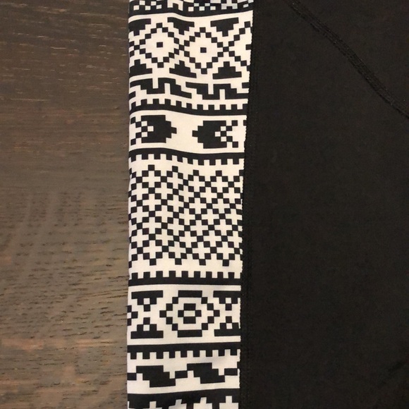 Adidas leggings - Picture 3 of 8